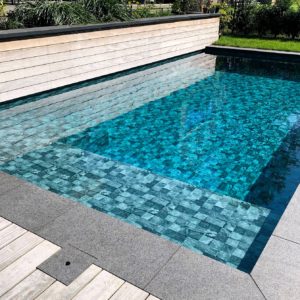 construction-piscine-liner-3D-personnalise